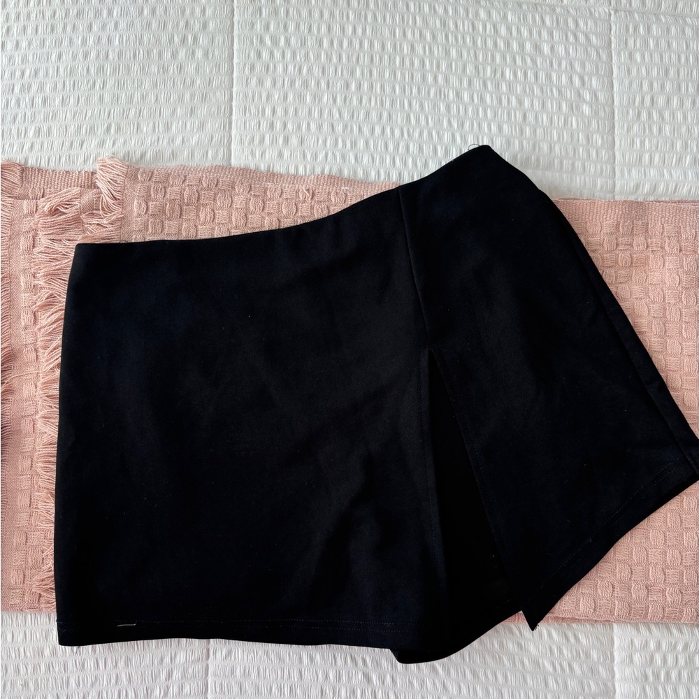 short skirt